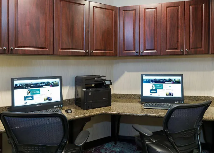 Hampton Inn Detroit Roseville