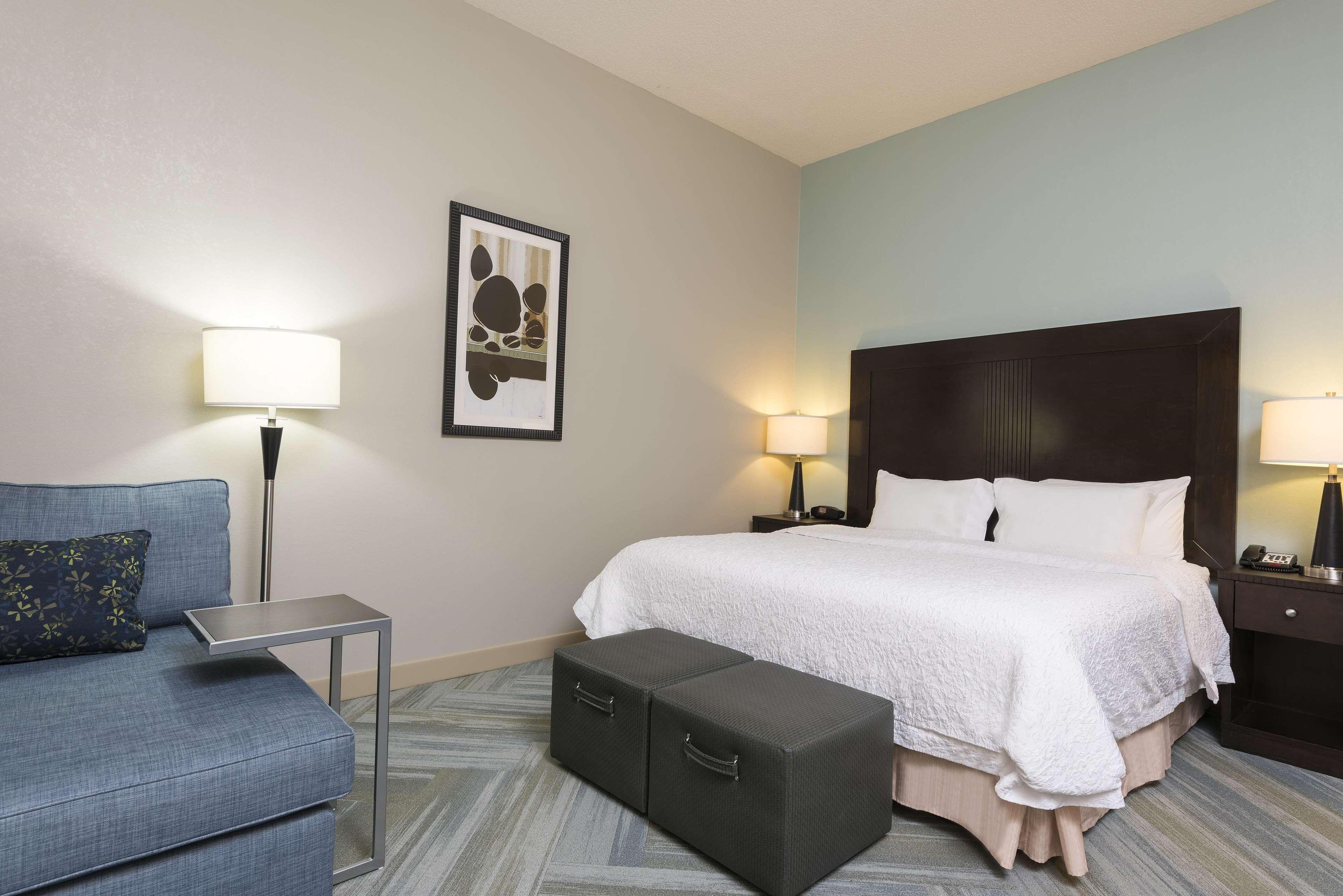 Hotel Hampton Detroit Roseville Clinton Township