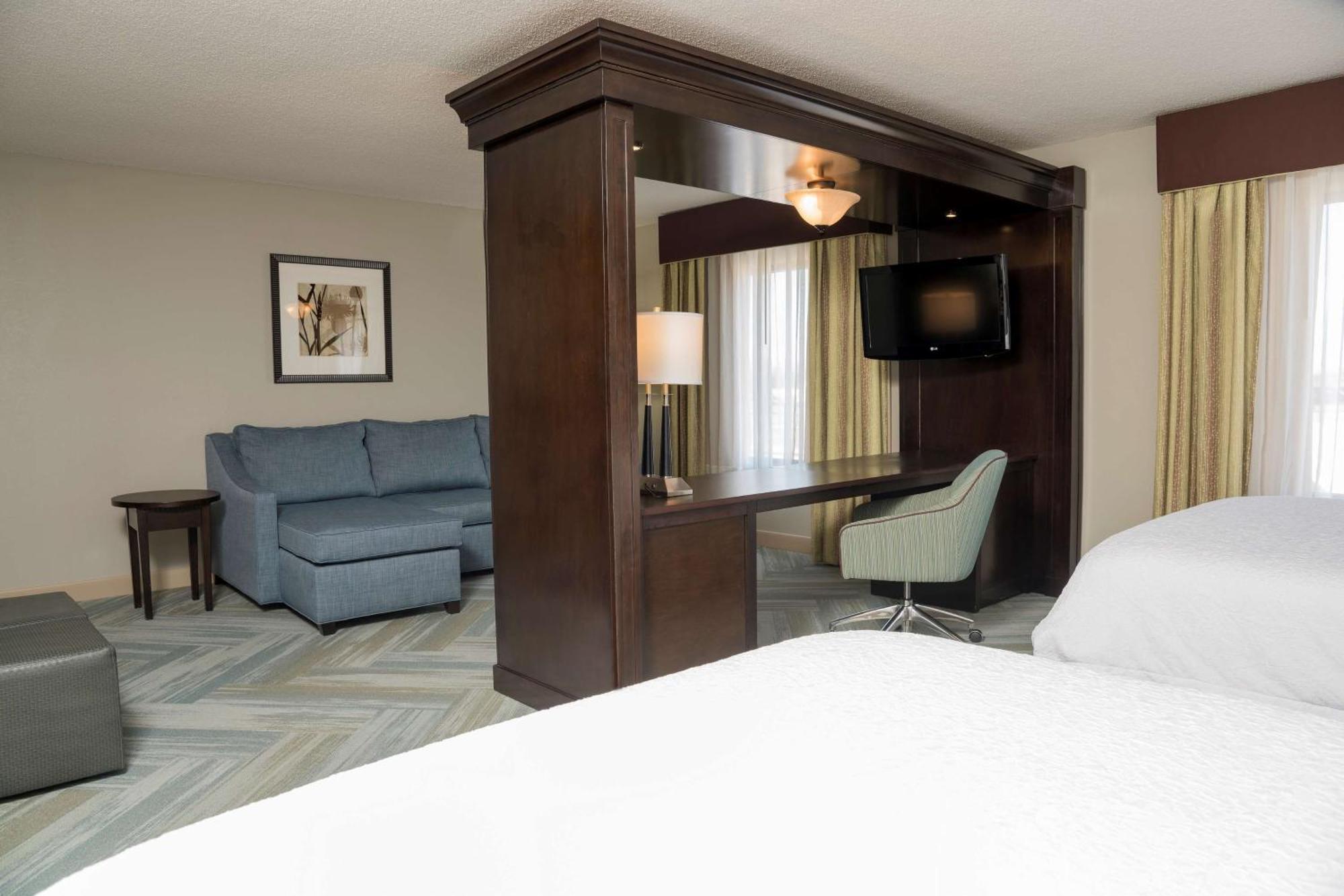 Hotel Hampton Detroit Roseville Clinton Township