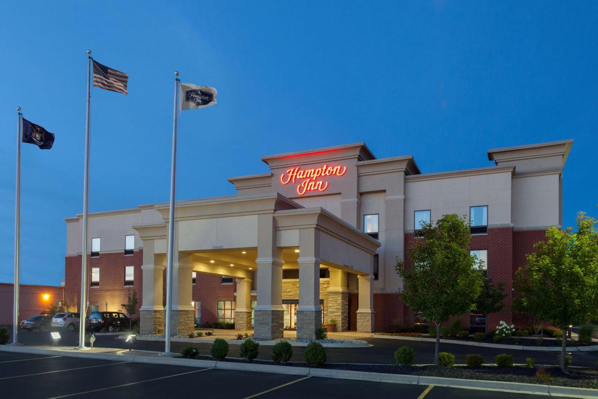 Hampton Detroit Roseville Hotel